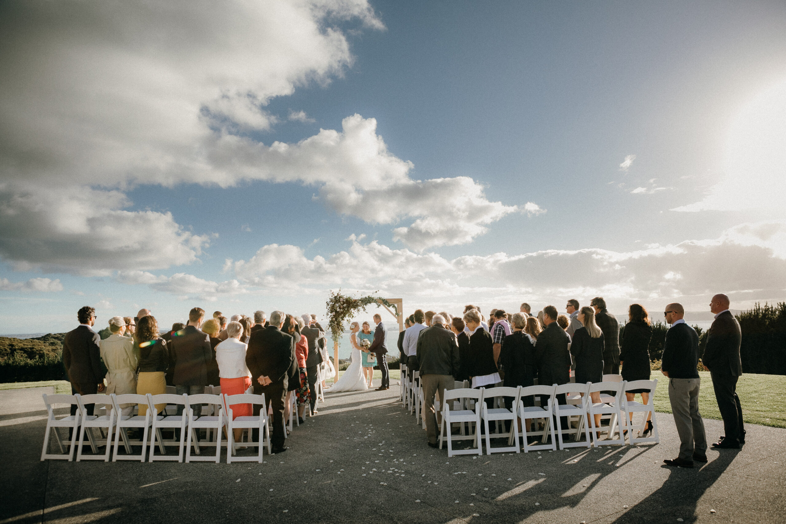 Bride and Groom wedding ceremony at Mudbrick Lodge on Waiheke Island Auckland, photo by Sarah Weber Photography