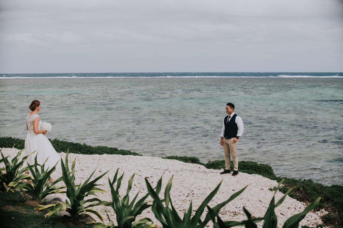 Fiji Outrigger weddings photo ideas Beach Resort Coral Coast first look