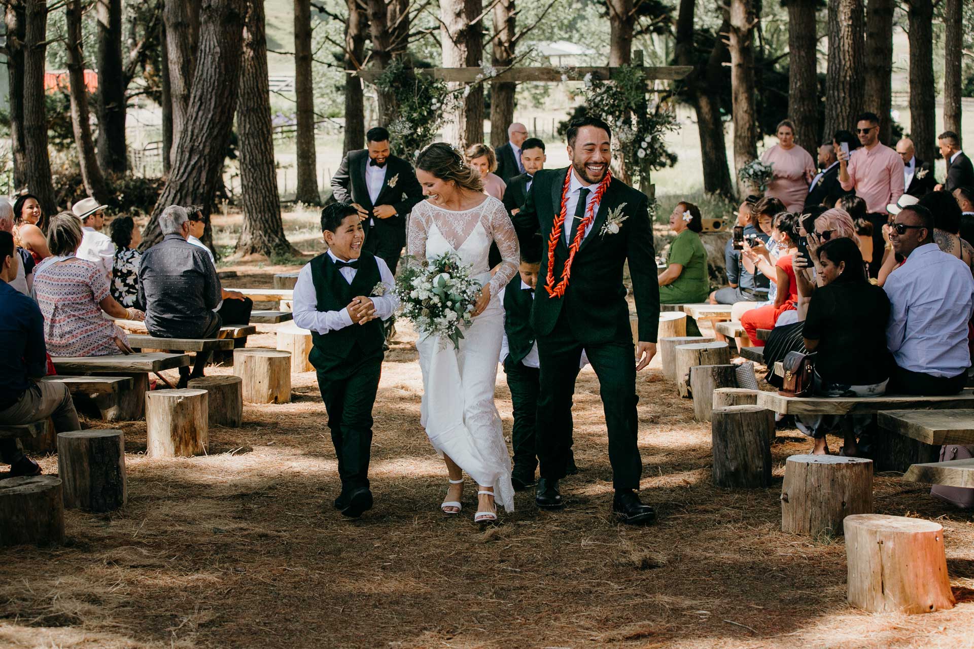 bride and groom married in kumeu auckland forrest photos by sarah weber photography